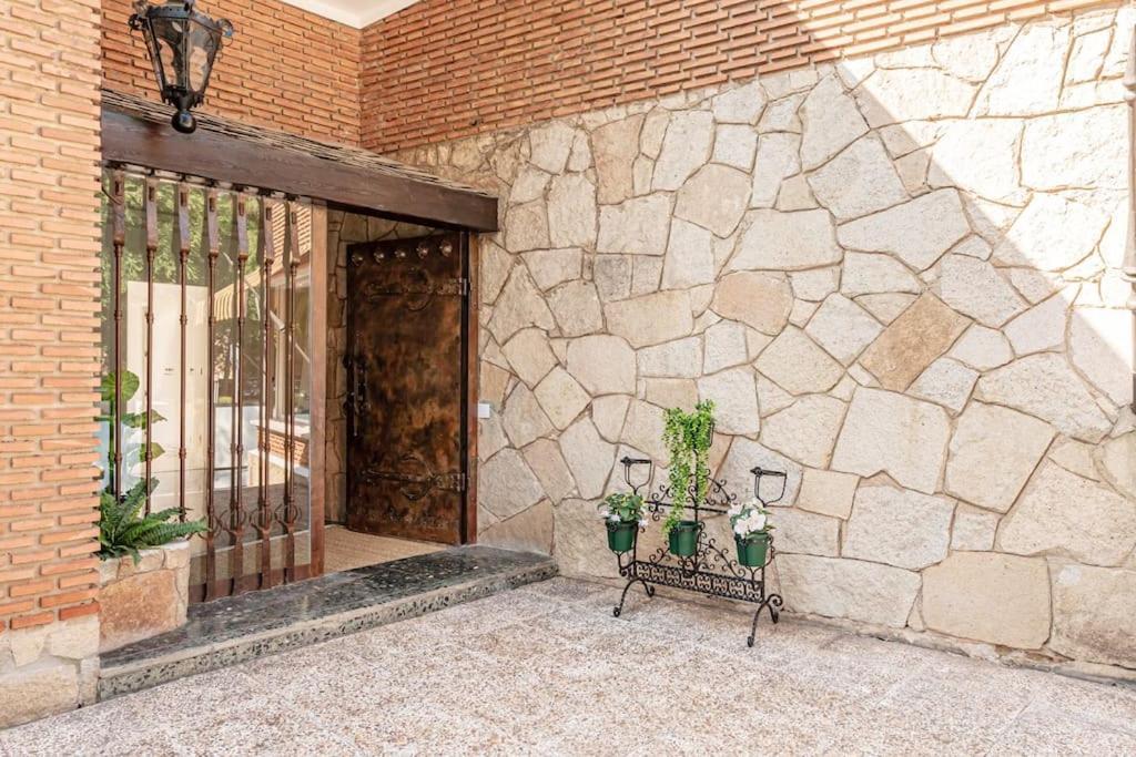La Casa De Ines Villa Alcala de Henares Bagian luar foto