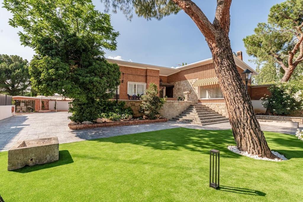 La Casa De Ines Villa Alcala de Henares Bagian luar foto